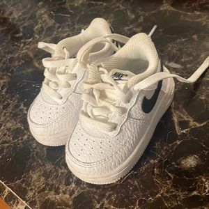 COPY - Didn’t fit my baby brother so my mom wants to sell them